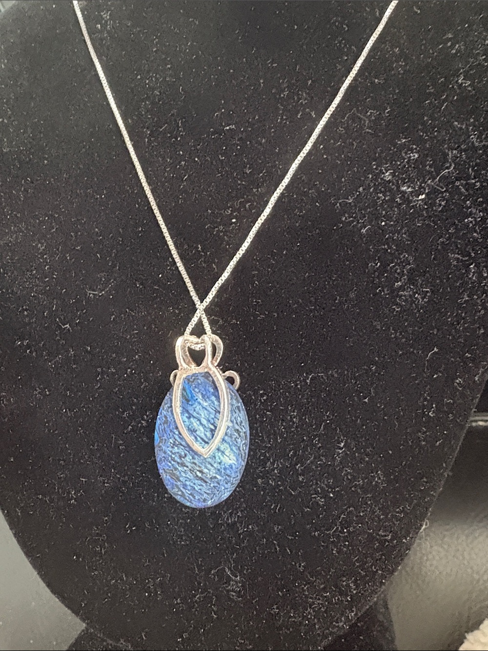 Sterling Silver Heart New Zealand Paua Shell Pendant With 925 Chain - Picture 4 of 7